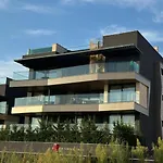 Апартаменты Amber With Jacuzzi & Sea View Задар
