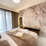 Апартаменты Amber With Jacuzzi & Sea View Задар