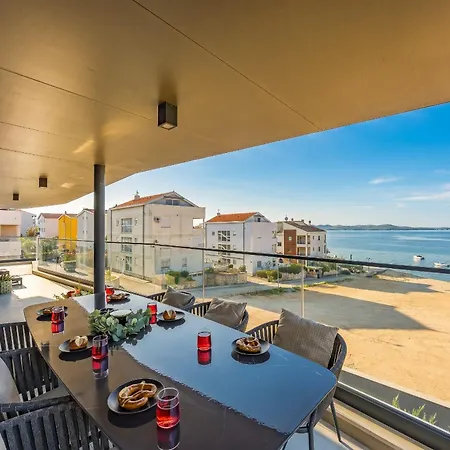Διαμέρισμα Amber With Jacuzzi & Sea View